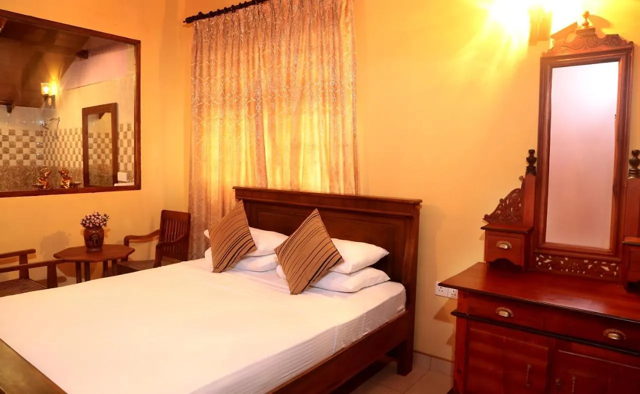 The Castle Villa Katunayake 0*,  Sri Lanka